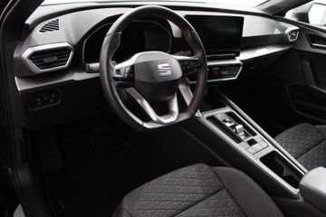 Voertuigafbeelding 6