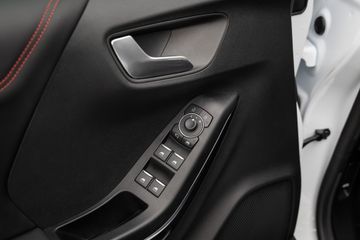 Voertuigafbeelding 37