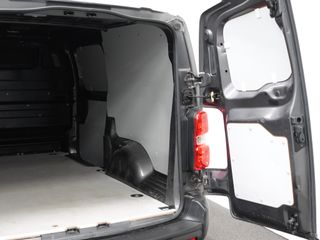 Voertuigafbeelding 31