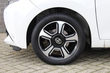 Voertuigafbeelding 24