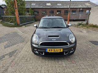 Voertuigafbeelding 7