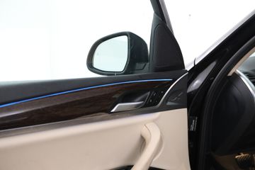 Voertuigafbeelding 19