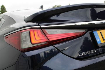 Voertuigafbeelding 5