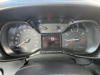 Voertuigafbeelding 14