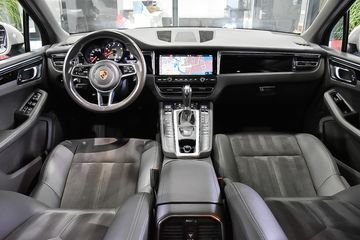 Voertuigafbeelding 11