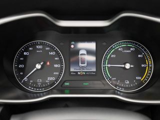 Voertuigafbeelding 16