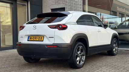 Voertuigafbeelding 5