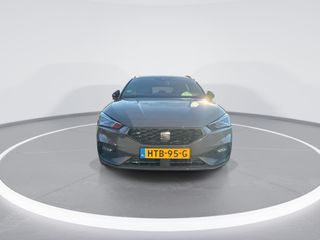 Voertuigafbeelding 3