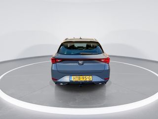 Voertuigafbeelding 6