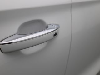 Voertuigafbeelding 13