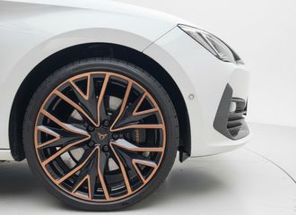 Voertuigafbeelding 5