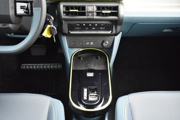 Voertuigafbeelding 14