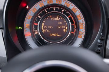 Voertuigafbeelding 13