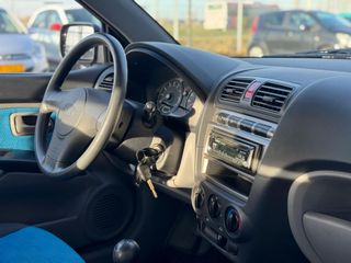 Voertuigafbeelding 11