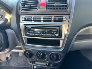 Voertuigafbeelding 12