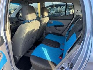 Voertuigafbeelding 9