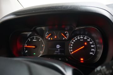 Voertuigafbeelding 15