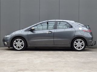 Voertuigafbeelding 11