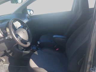 Voertuigafbeelding 12