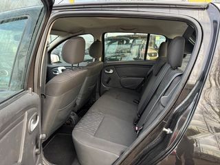 Voertuigafbeelding 11