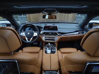 Voertuigafbeelding 36