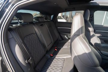 Voertuigafbeelding 39