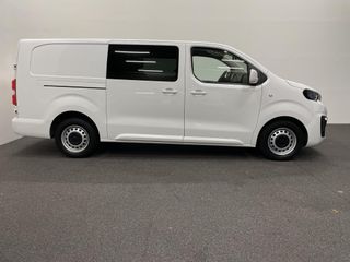 Voertuigafbeelding 3