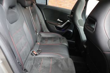 Voertuigafbeelding 26