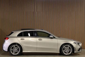 Voertuigafbeelding 3