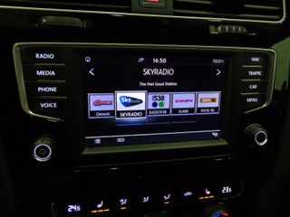 Voertuigafbeelding 6