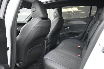 Voertuigafbeelding 10