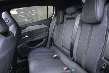 Voertuigafbeelding 11