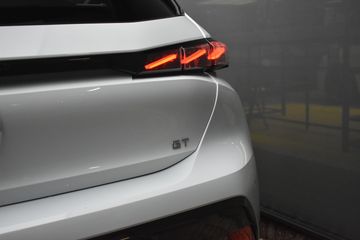 Voertuigafbeelding 37