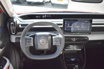 Voertuigafbeelding 13