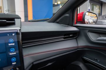 Voertuigafbeelding 32