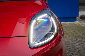 Voertuigafbeelding 7