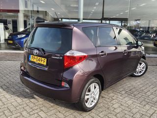 Voertuigafbeelding 3