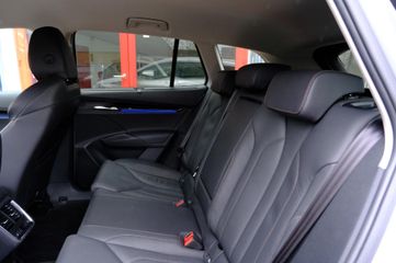 Voertuigafbeelding 37