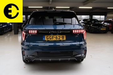 Voertuigafbeelding 12