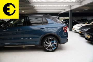 Voertuigafbeelding 16