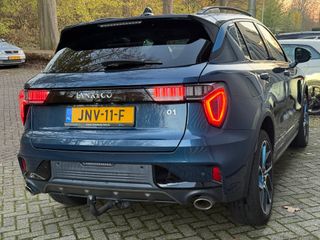 Voertuigafbeelding 12