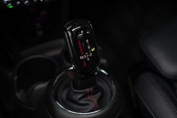 Voertuigafbeelding 13