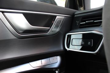 Voertuigafbeelding 36