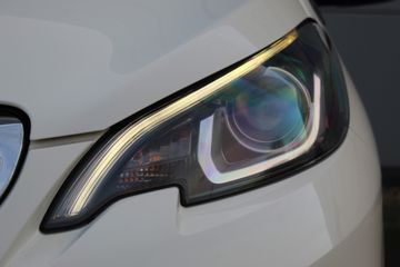 Voertuigafbeelding 24