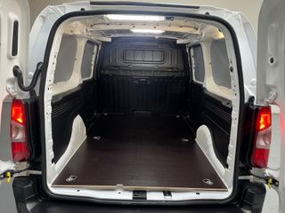 Voertuigafbeelding 32