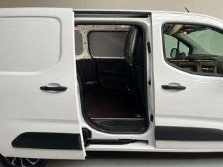 Voertuigafbeelding 35