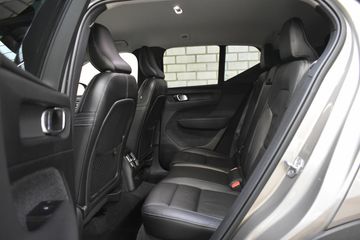 Voertuigafbeelding 37