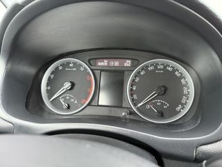 Voertuigafbeelding 7