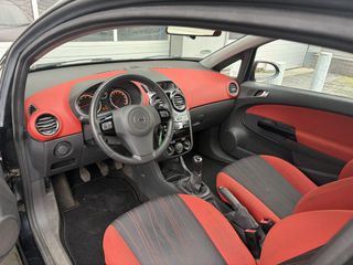 Voertuigafbeelding 8