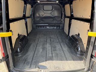 Voertuigafbeelding 9